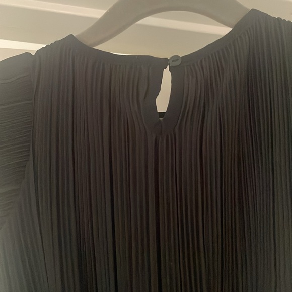 H&M black pleated jumpsuit - Picture 7 of 7
